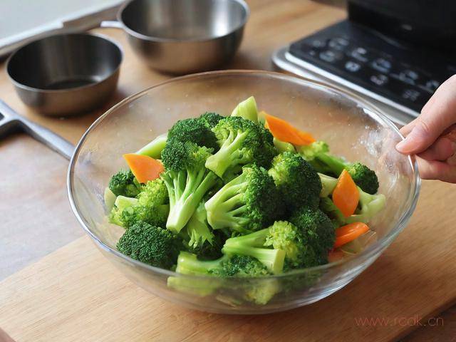 半成品菜自己怎么做,半成品菜如何制作