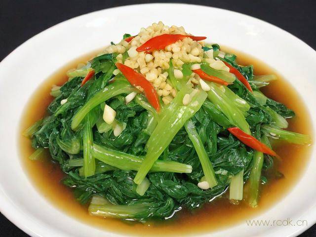素炒油麦菜怎么做的,素炒油麦菜教程
