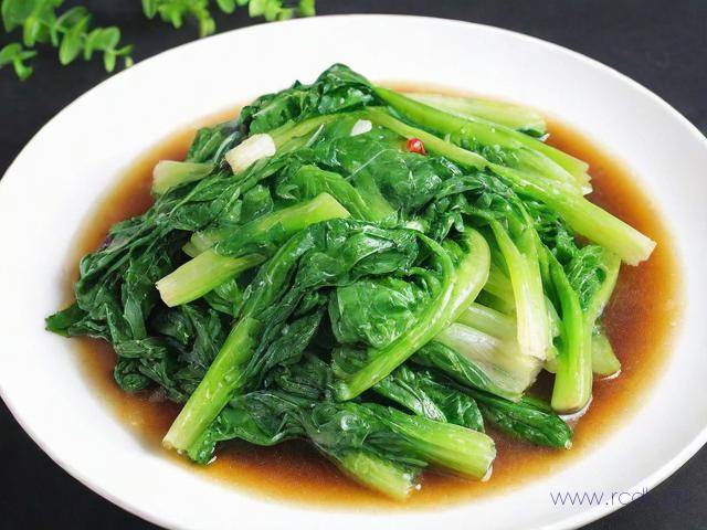 油麦菜怎么做才好吃,油麦菜怎么炒又嫩又绿