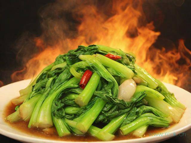 通菜怎么炒脆绿,通菜怎样炒才青绿