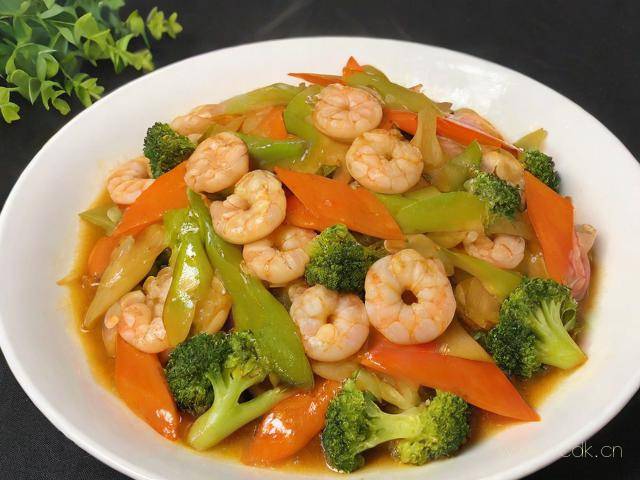 菜怎么做好吃好简单的,菜要怎么做才好吃看视频