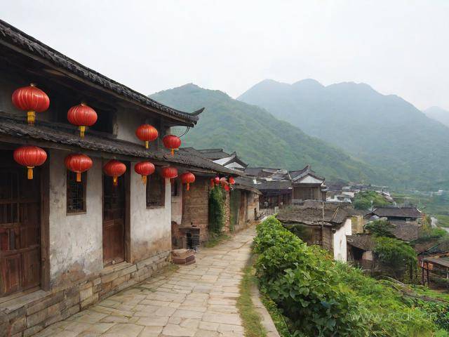 老灶房乡村菜(回龙湾店)怎么样,老灶房老火锅高升桥店怎么样