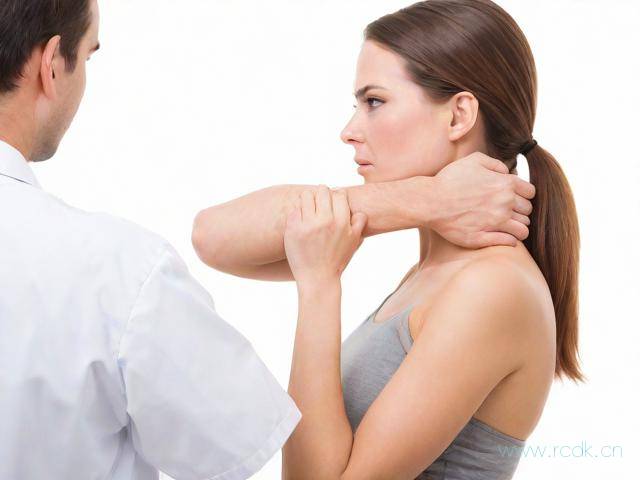 风湿颈椎病怎么治,风湿颈椎病有哪些症状